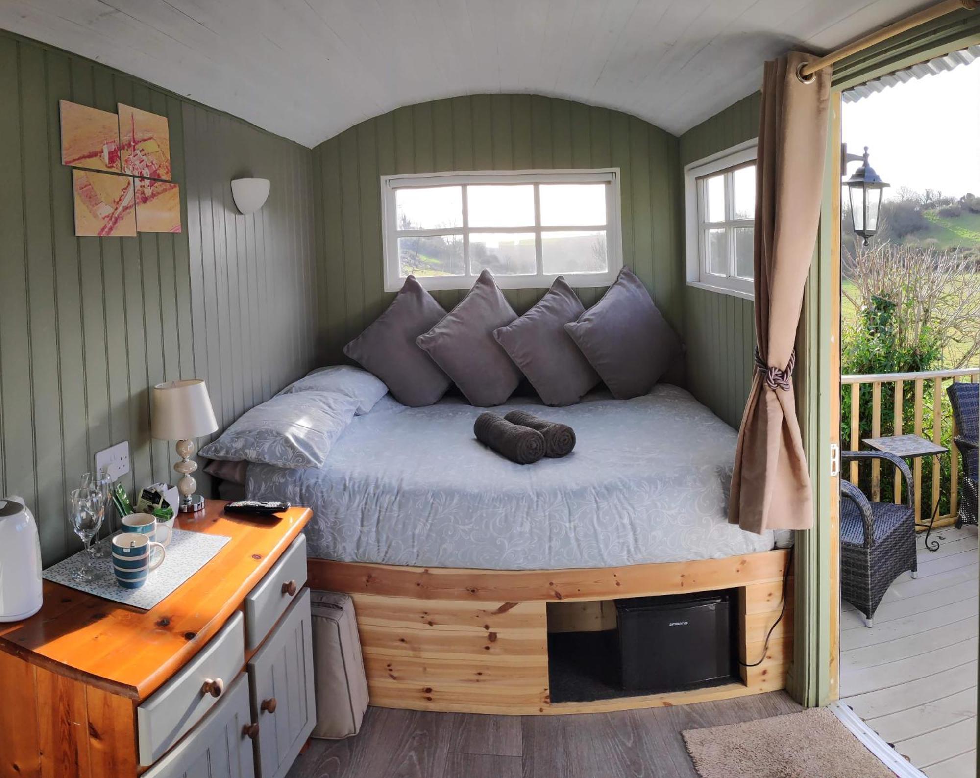 Shepherds Hut เวย์มัธ ภายนอก รูปภาพ